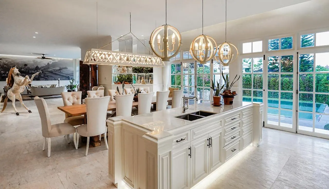 Villa Symphony White By Balisuperhost Ubud