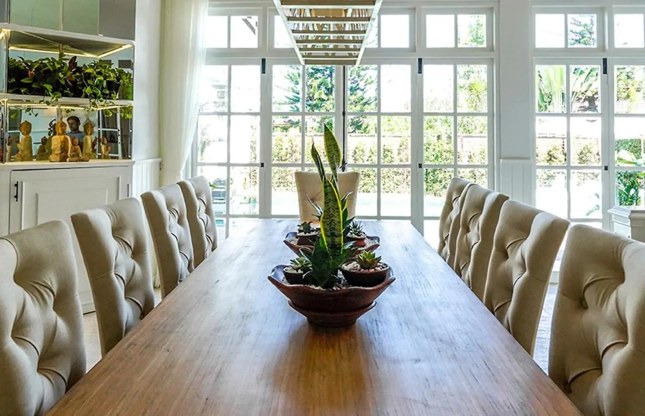 Villa Symphony White By Balisuperhost Ubud 0*,  Indonezja
