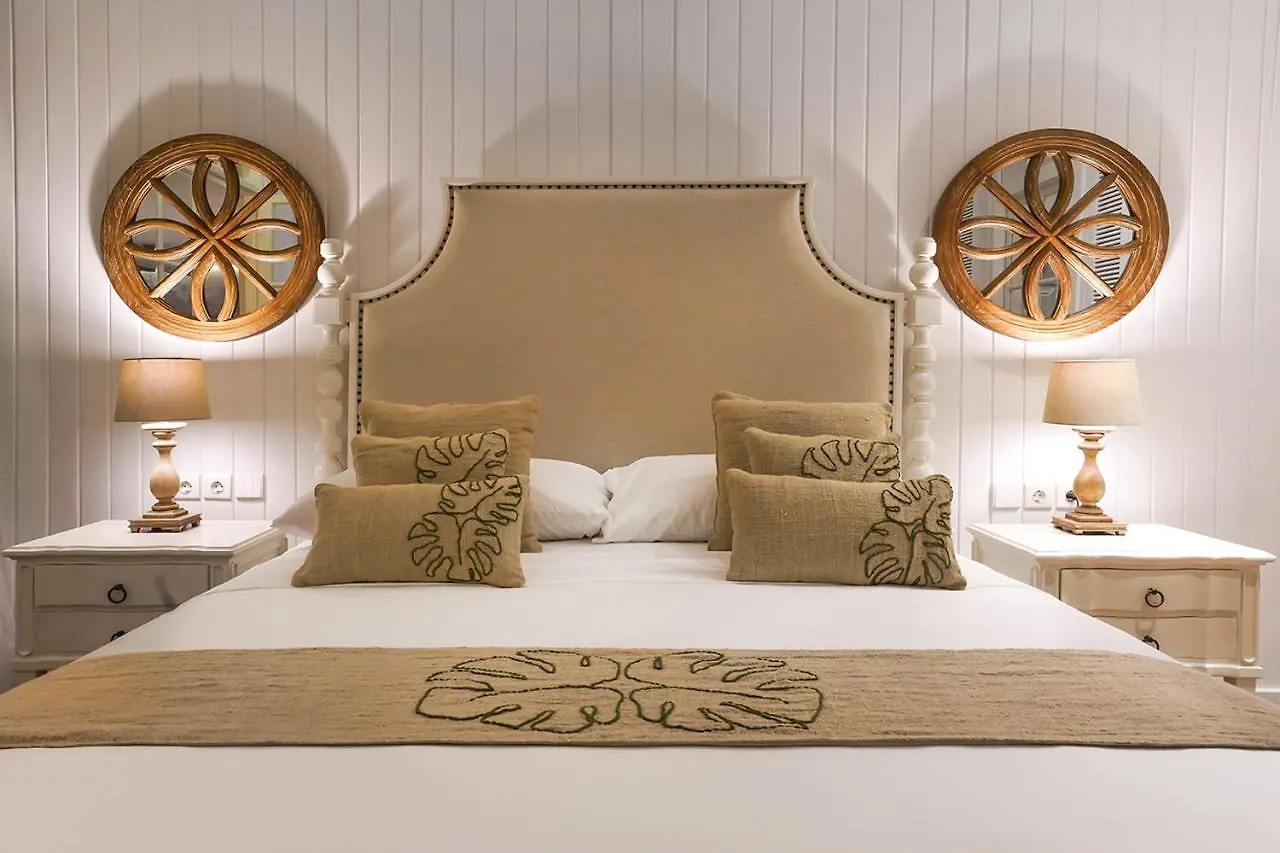 Villa Symphony White By Balisuperhost Ουμπούντ