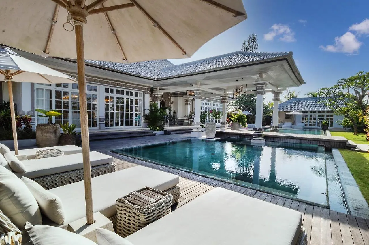 Villa Symphony White By Balisuperhost Ουμπούντ Ινδονησία